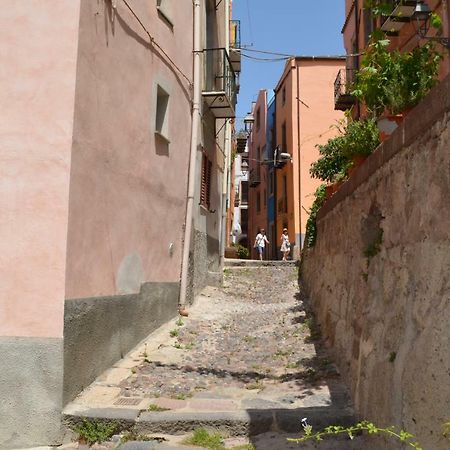 La Casa Di Angelo Bosa Exterior foto