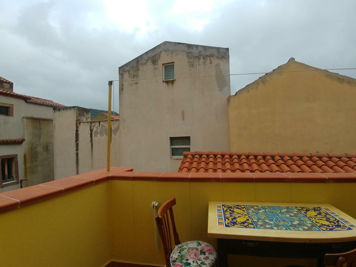 La Casa Di Angelo Bosa Exterior foto