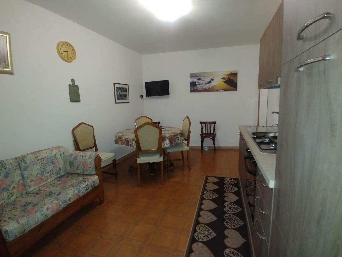 La Casa Di Angelo Bosa Exterior foto
